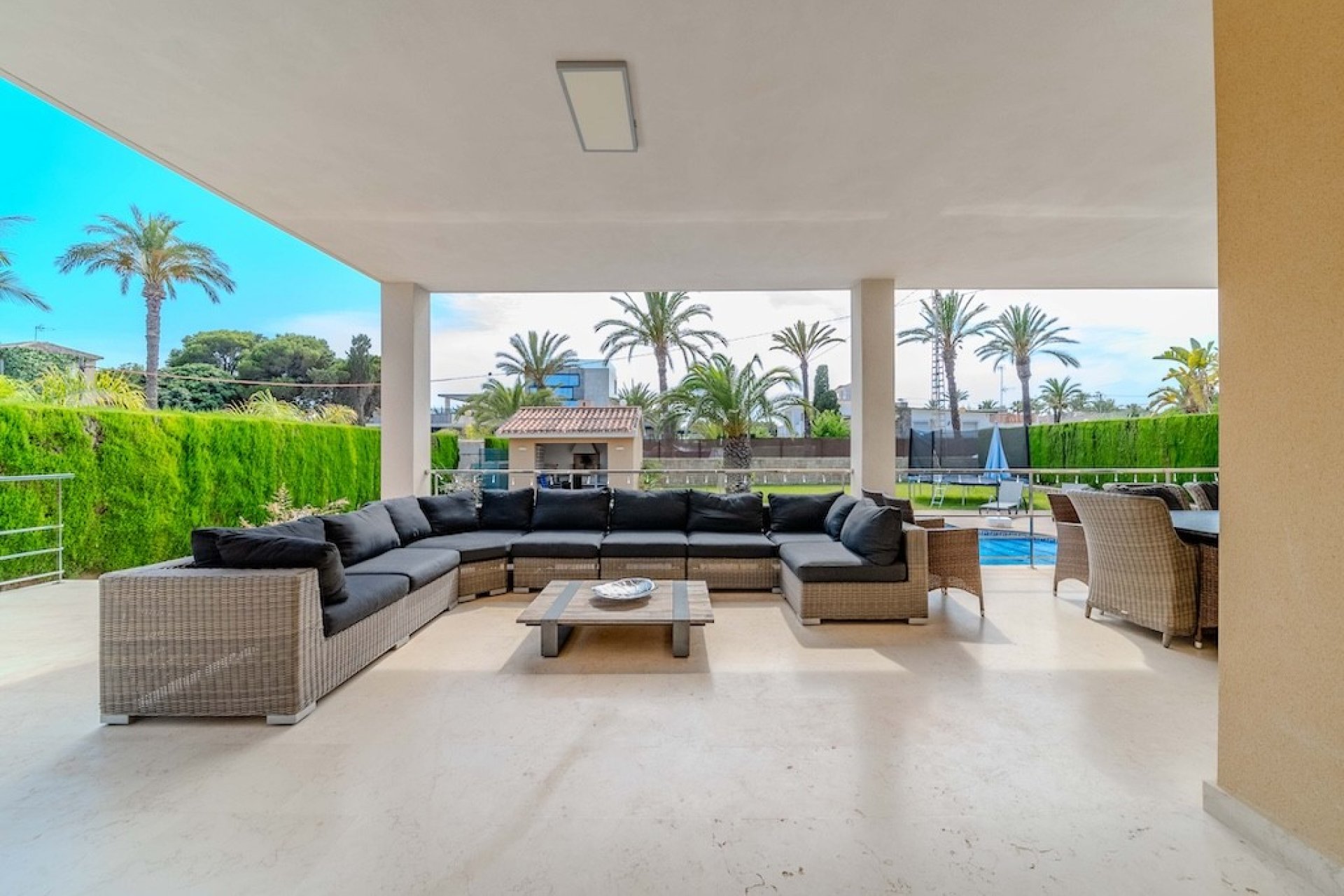 Reventa - Villa -
Orihuela Costa - Cabo Roig