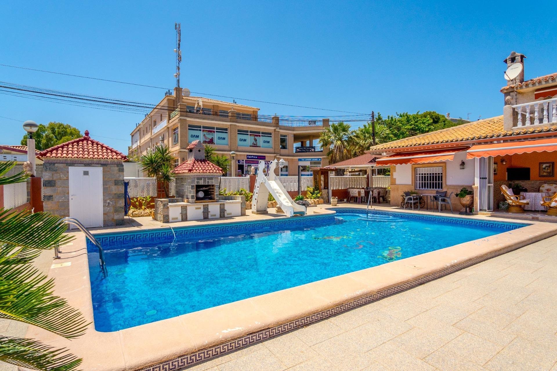 Reventa - Villa -
Orihuela Costa - Campoamor