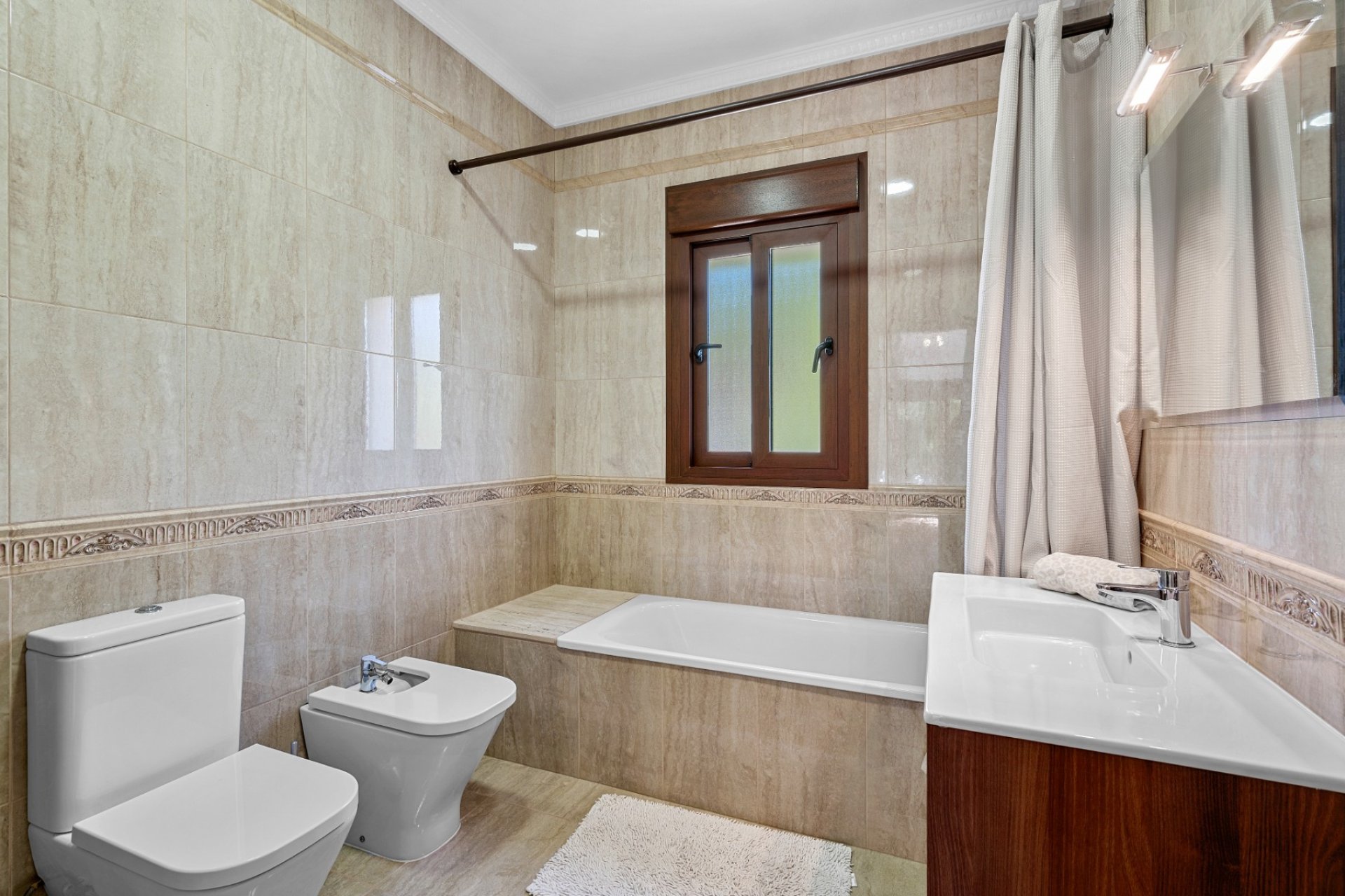 Reventa - Villa -
Orihuela Costa - Dehesa De Campoamor