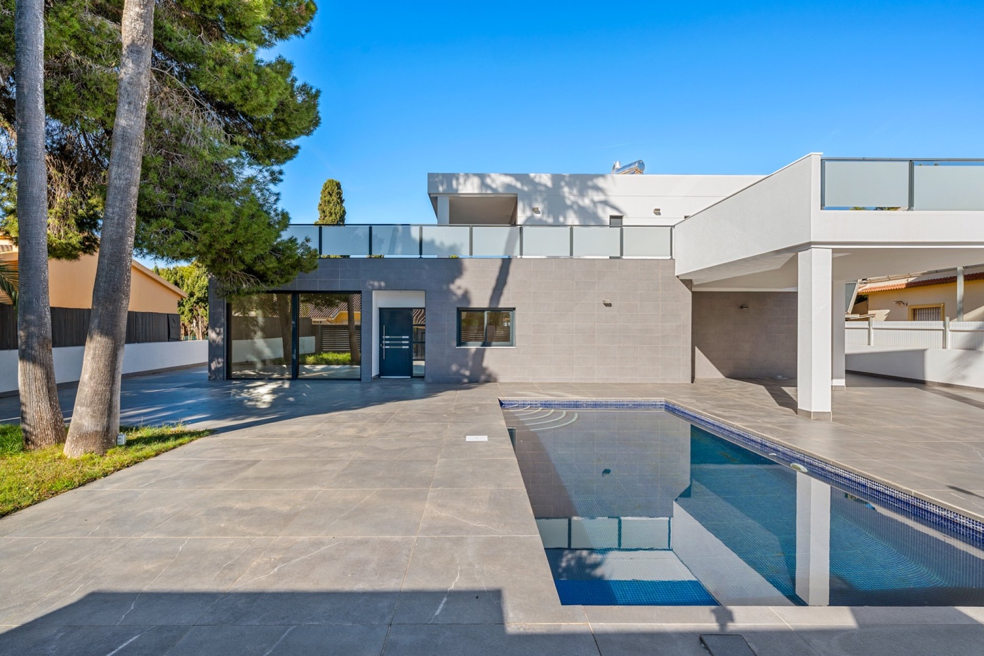 Reventa - Villa -
Orihuela Costa - Dehesa de Campoamor