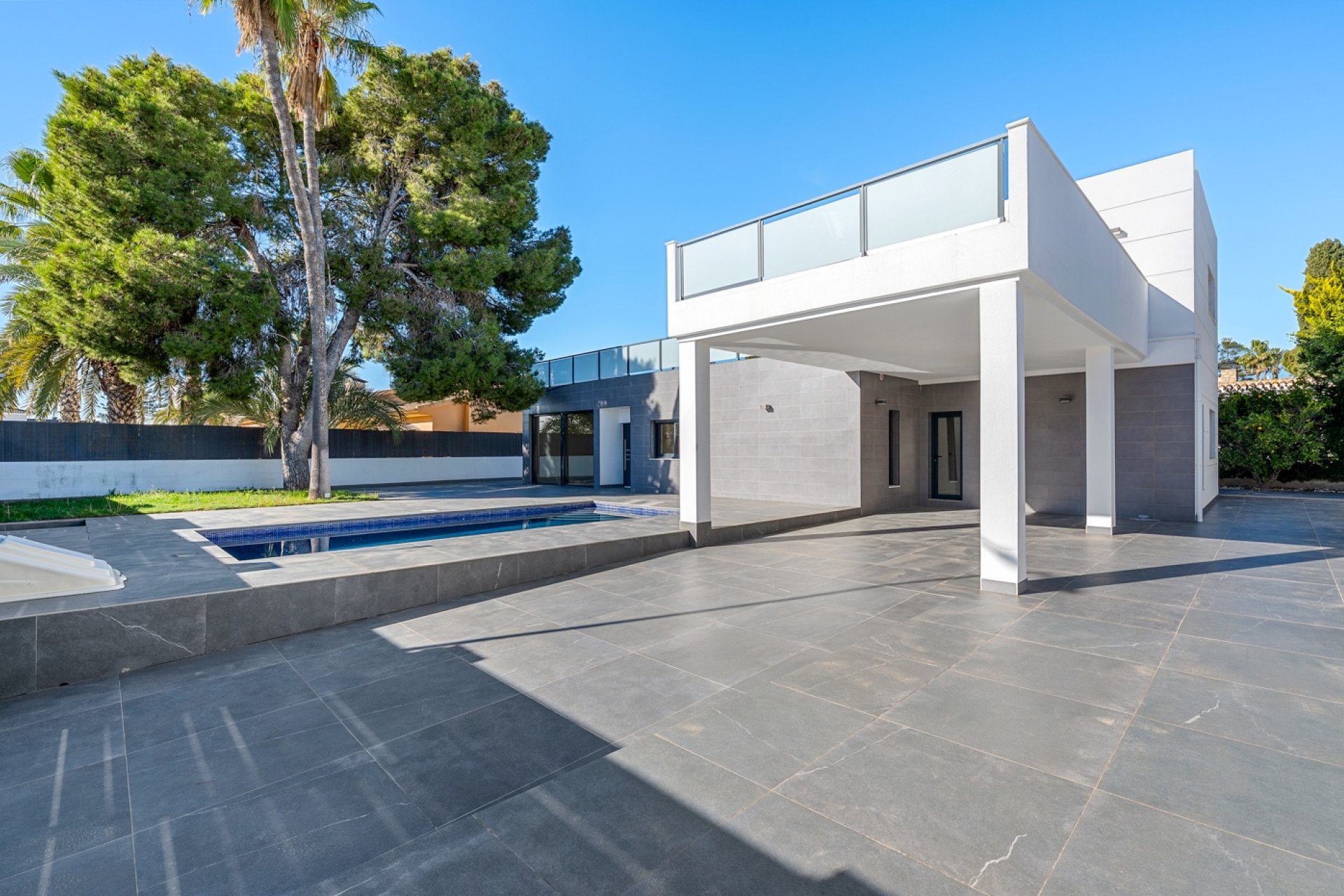 Reventa - Villa -
Orihuela Costa - Dehesa de Campoamor