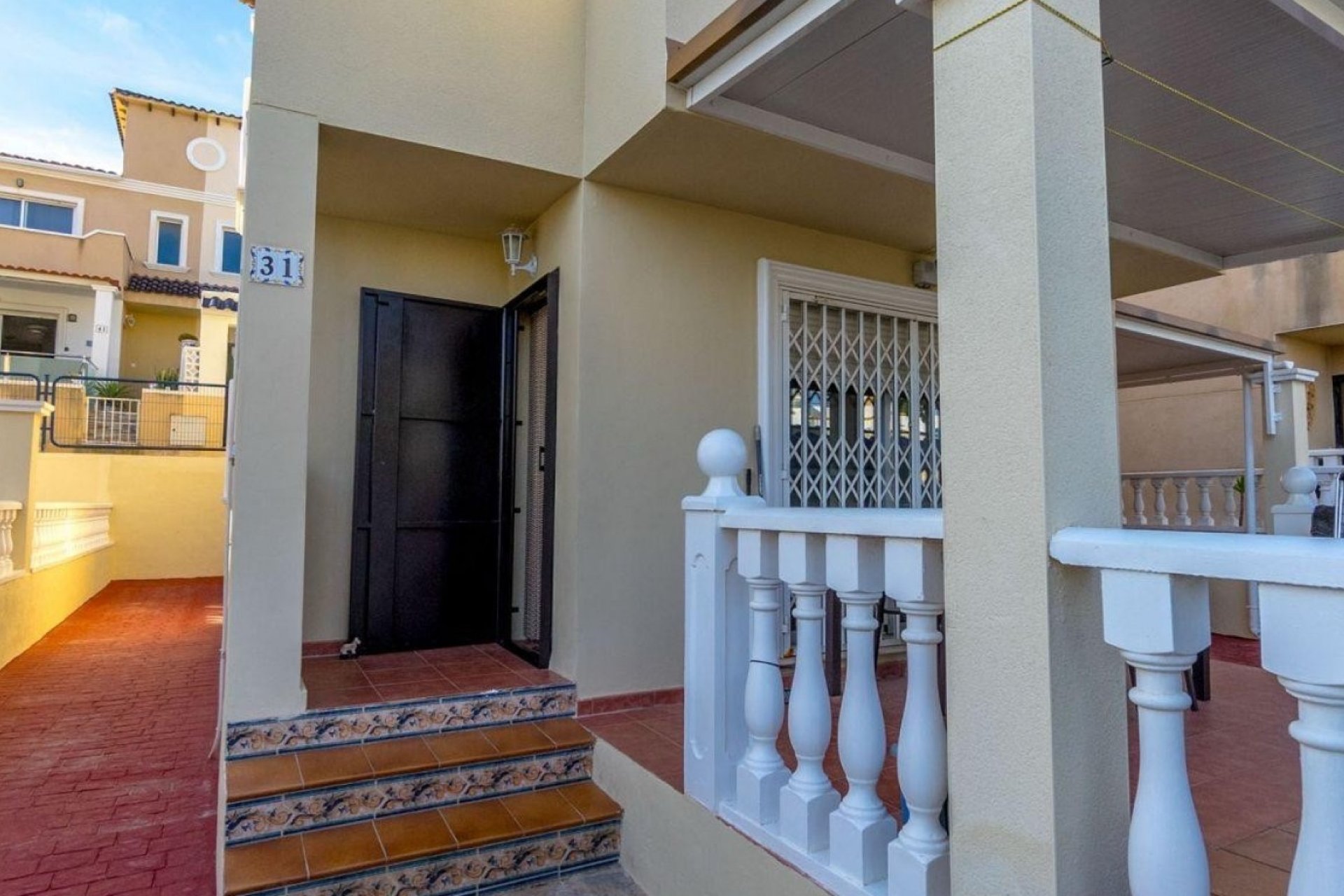 Reventa - Villa -
Orihuela Costa - El Galan