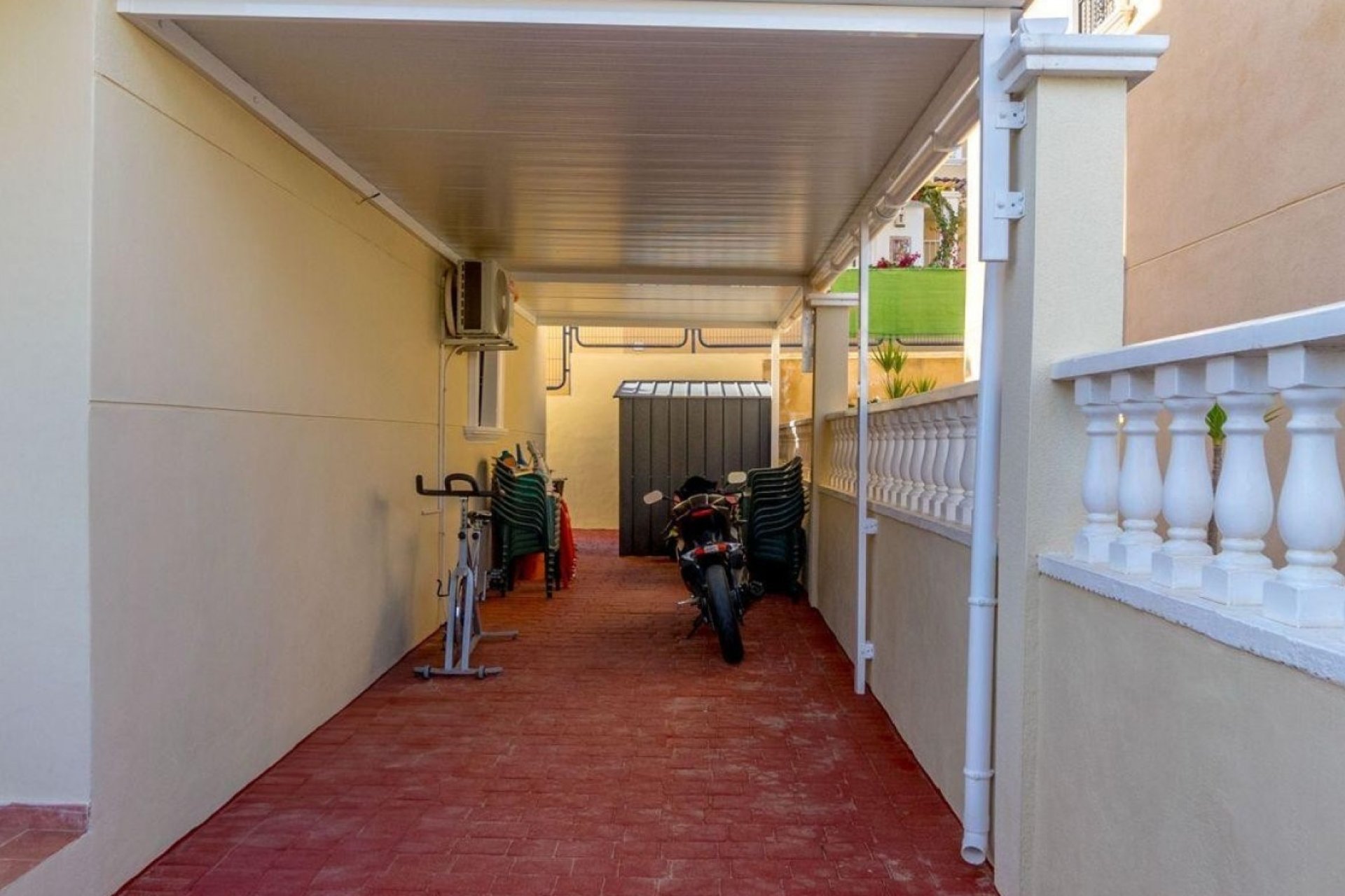 Reventa - Villa -
Orihuela Costa - El Galan