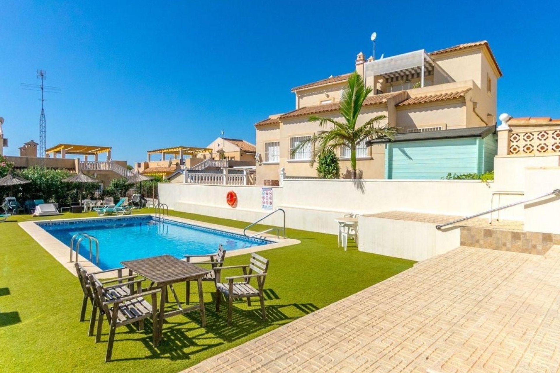 Reventa - Villa -
Orihuela Costa - El Galan