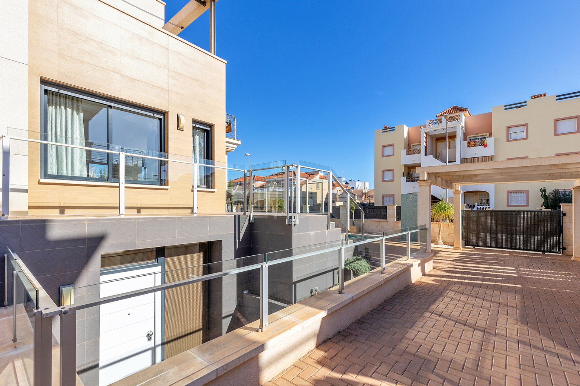 Reventa - Villa -
Orihuela Costa - La Zenia