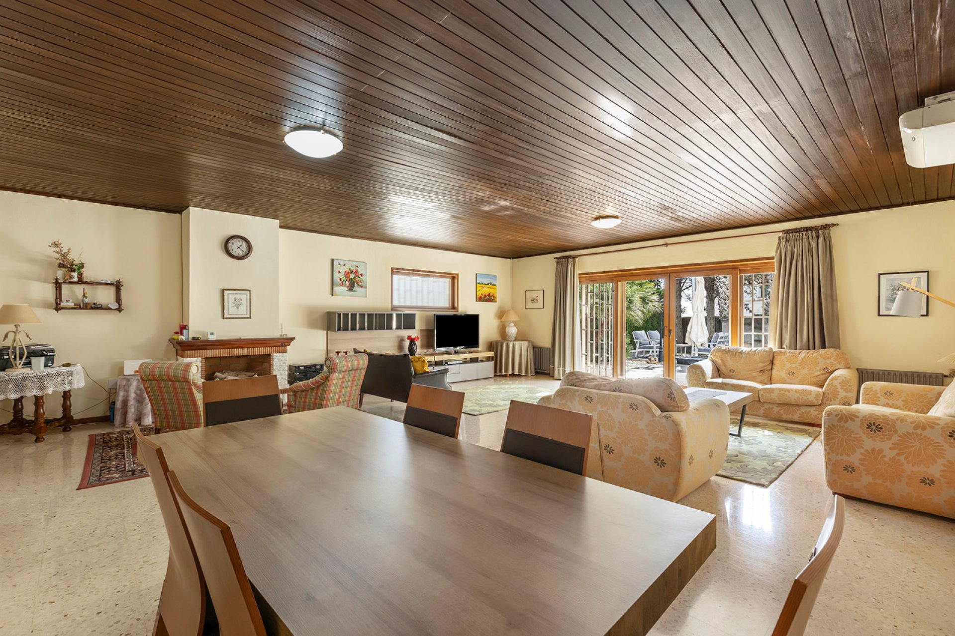 Reventa - Villa -
Orihuela Costa - Las Filipinas