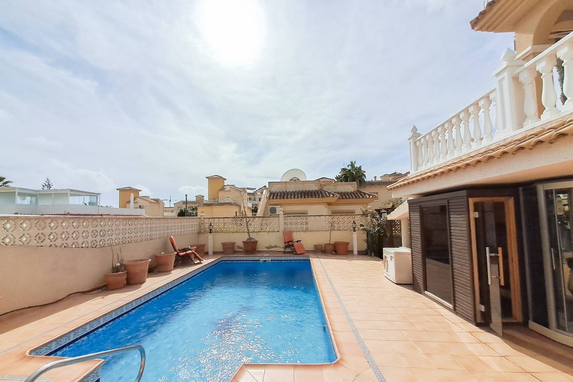 Reventa - Villa -
Orihuela Costa - Las Filipinas