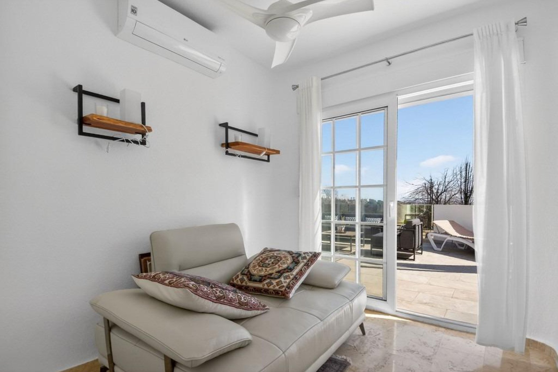 Reventa - Villa -
Orihuela Costa - Las Ramblas