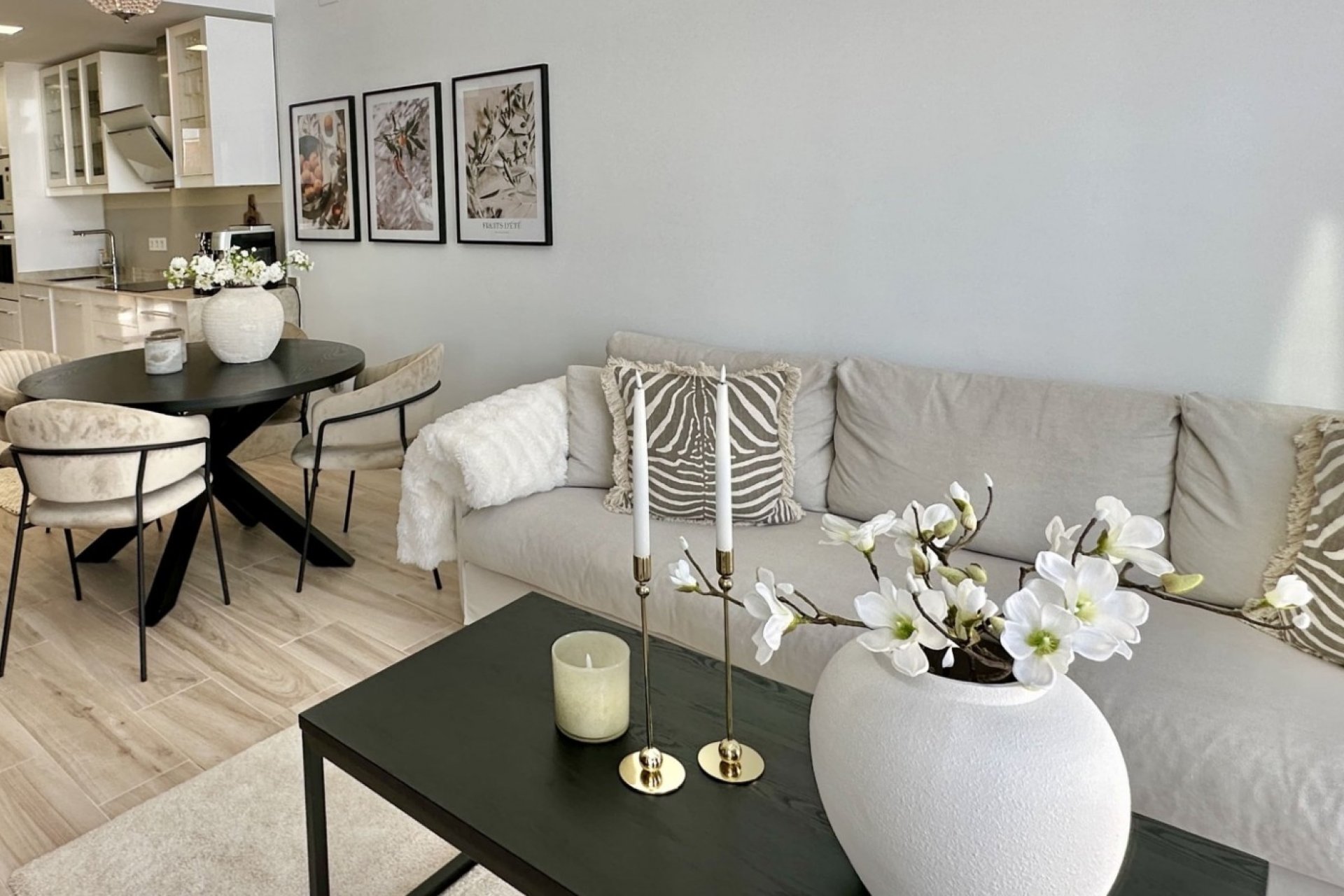 Reventa - Villa -
Orihuela Costa - Lomas de Cabo Roig