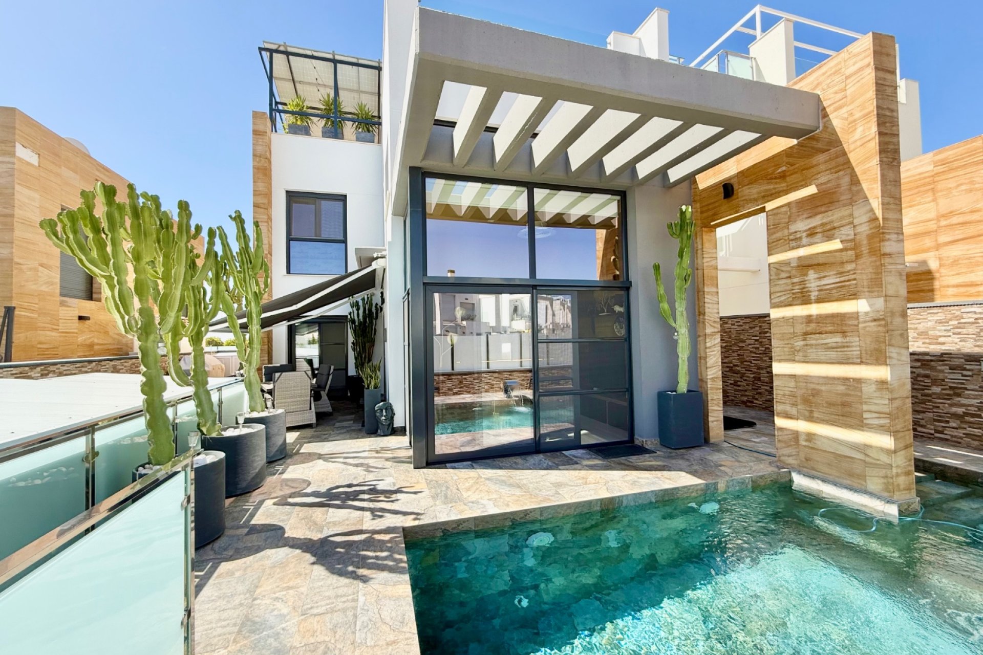 Reventa - Villa -
Orihuela Costa - Lomas de Cabo Roig
