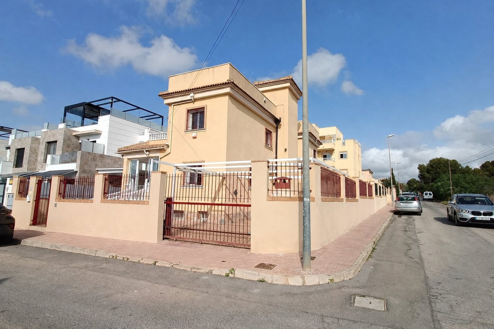 Reventa - Villa -
Orihuela Costa - Lomas de Don Juan