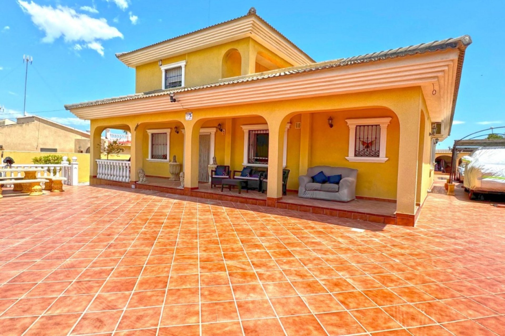 Reventa - Villa -
Orihuela Costa - Los Balcones