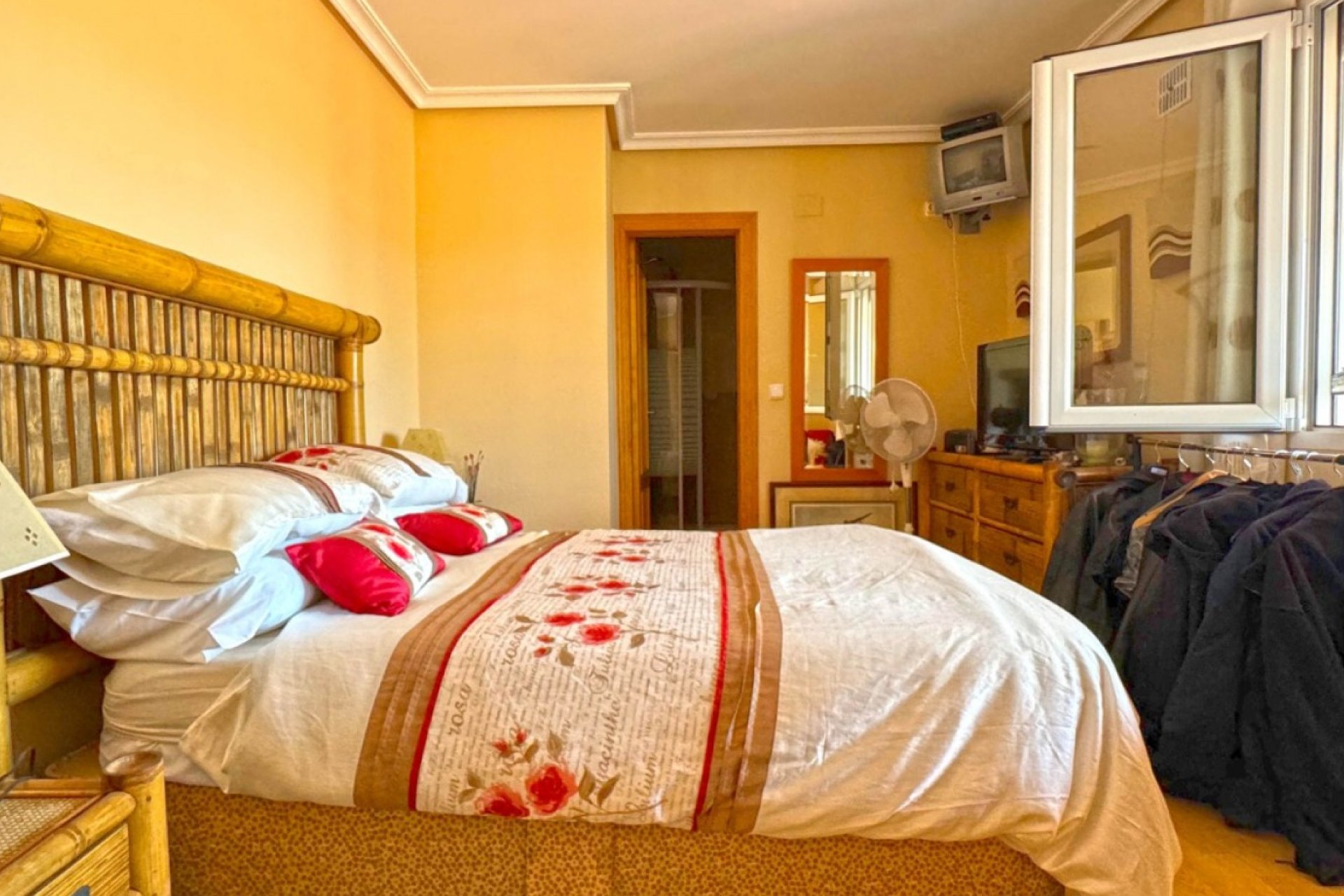 Reventa - Villa -
Orihuela Costa - Los Balcones