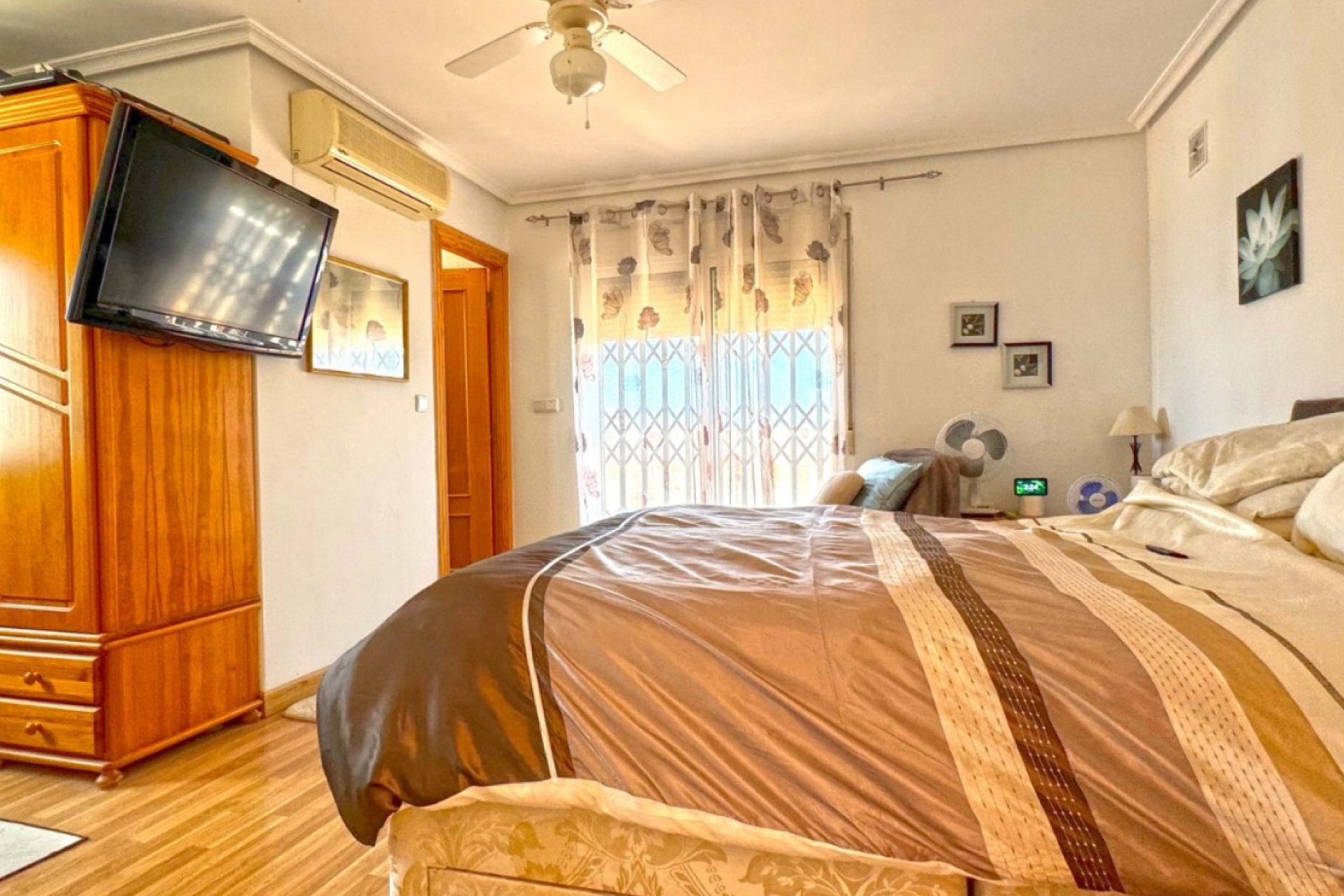 Reventa - Villa -
Orihuela Costa - Los Balcones