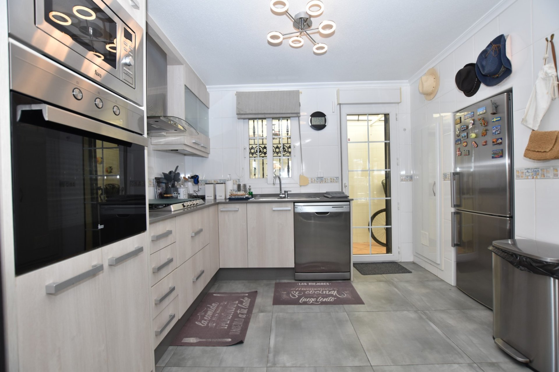 Reventa - Villa -
Orihuela Costa - Los Dolses