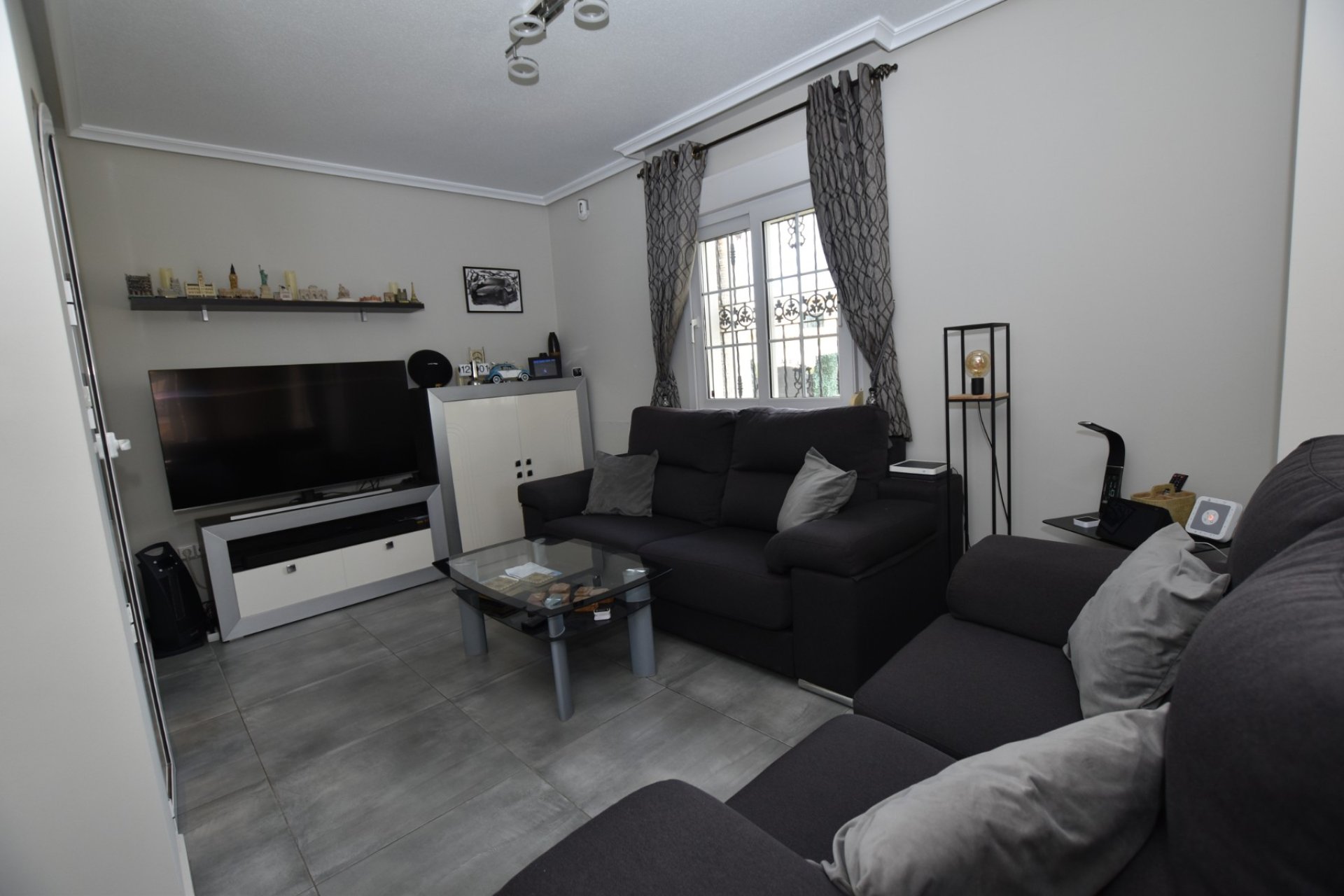 Reventa - Villa -
Orihuela Costa - Los Dolses