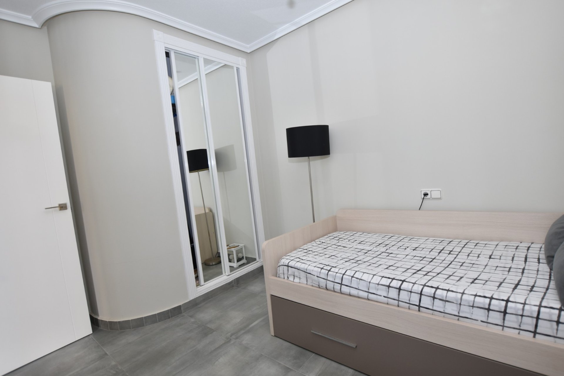 Reventa - Villa -
Orihuela Costa - Los Dolses