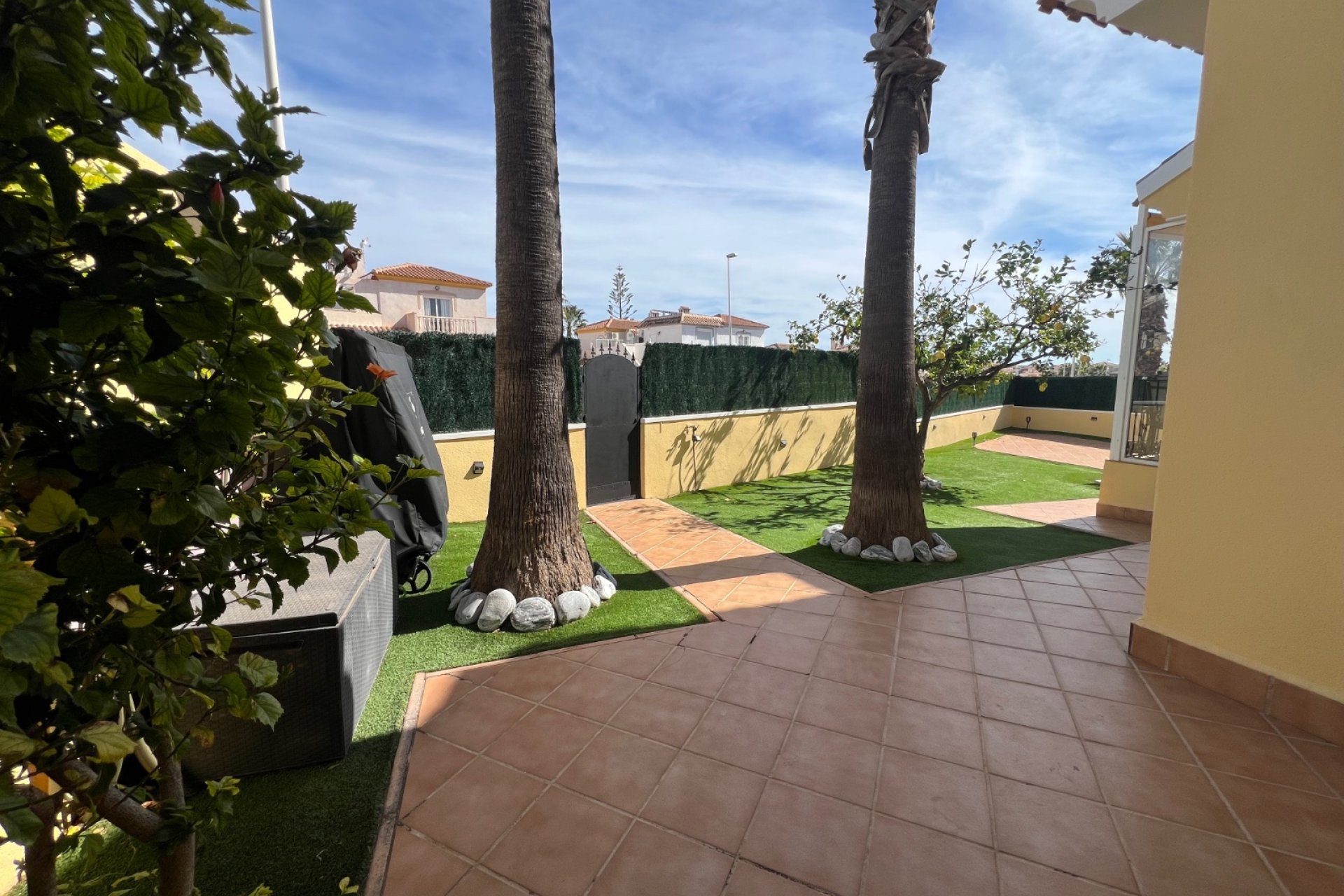 Reventa - Villa -
Orihuela Costa - Los Dolses
