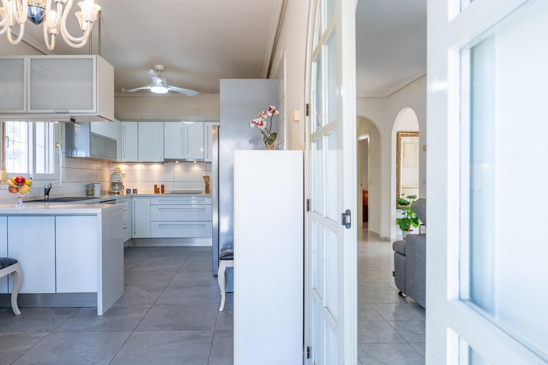 Reventa - Villa -
Orihuela Costa - Playa Flamenca