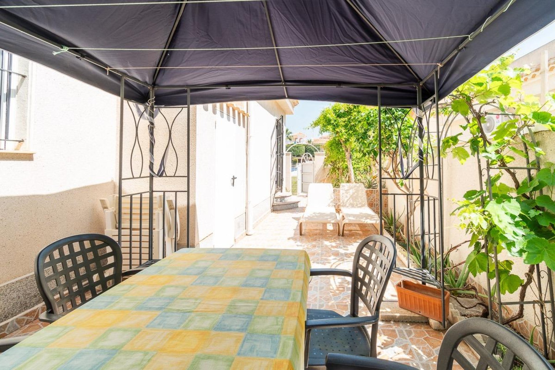Reventa - Villa -
Orihuela Costa - Playa Flamenca