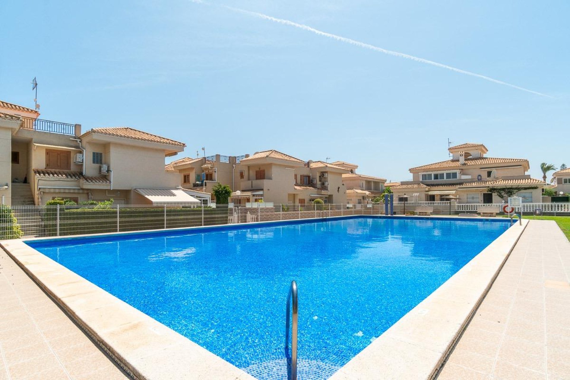 Reventa - Villa -
Orihuela Costa - Playa Flamenca