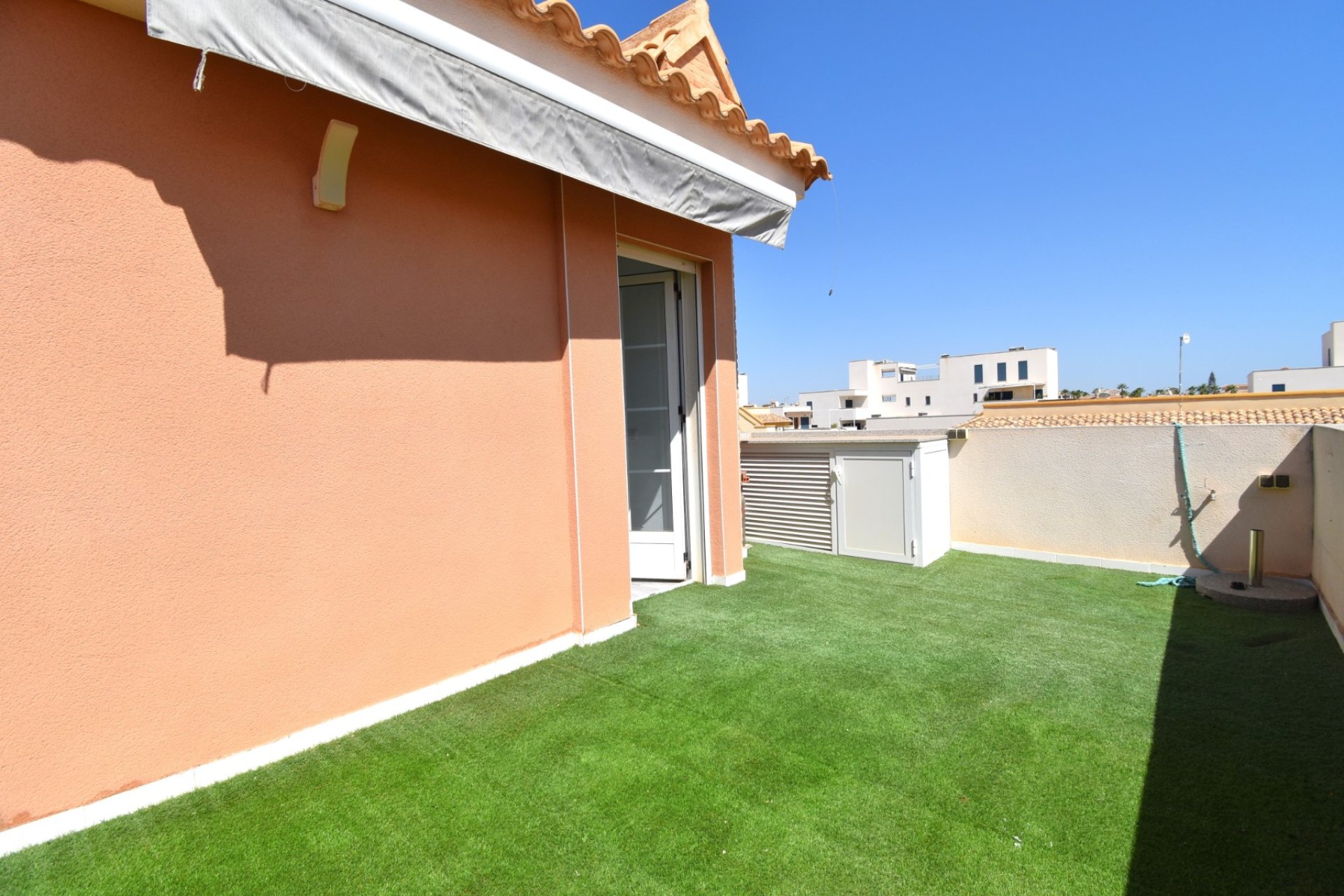 Reventa - Villa -
Orihuela Costa - Playa Flamenca