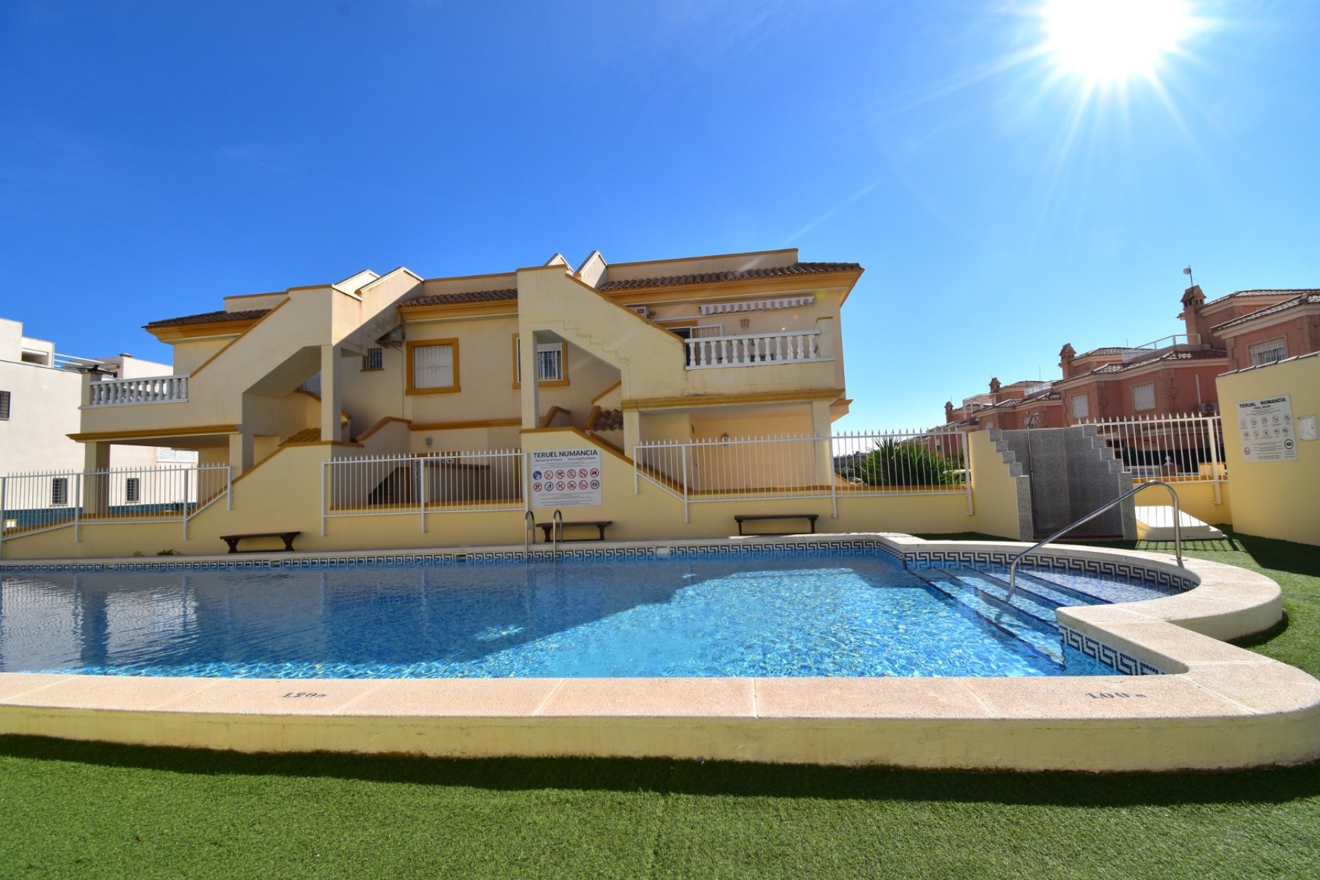 Reventa - Villa -
Orihuela Costa - Playa Flamenca