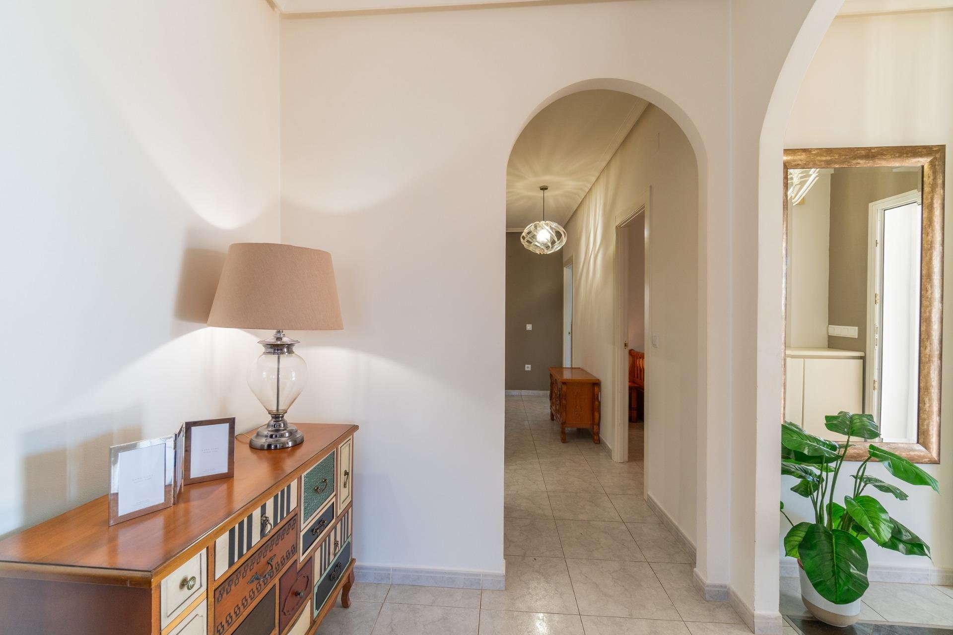 Reventa - Villa -
Orihuela Costa - Playa Flamenca