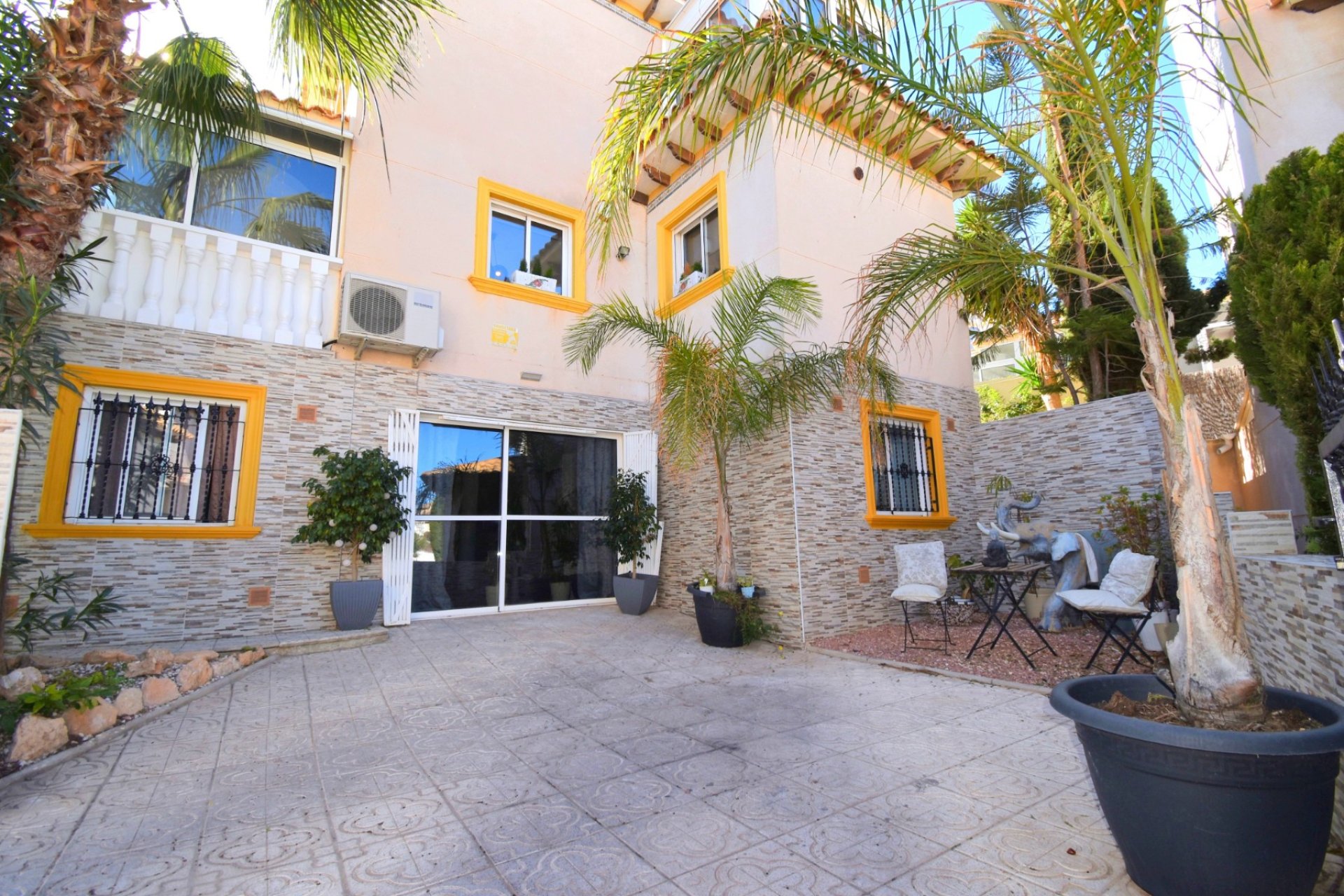 Reventa - Villa -
Orihuela Costa - Playa Flamenca