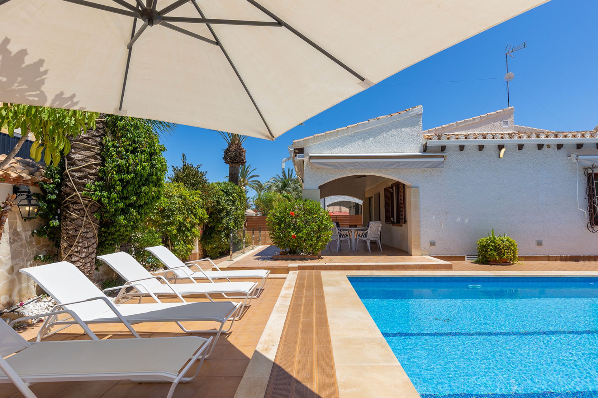 Reventa - Villa -
Orihuela Costa - Punta Prima