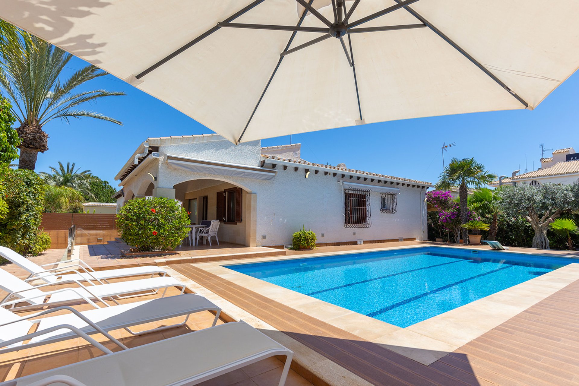 Reventa - Villa -
Orihuela Costa - Punta Prima