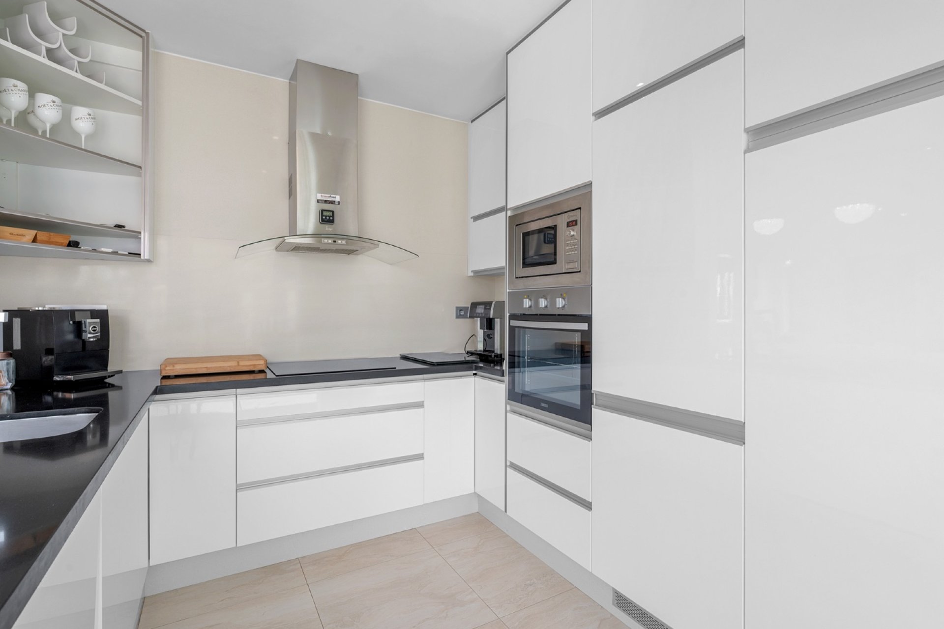 Reventa - Villa -
Orihuela Costa - Villamartín