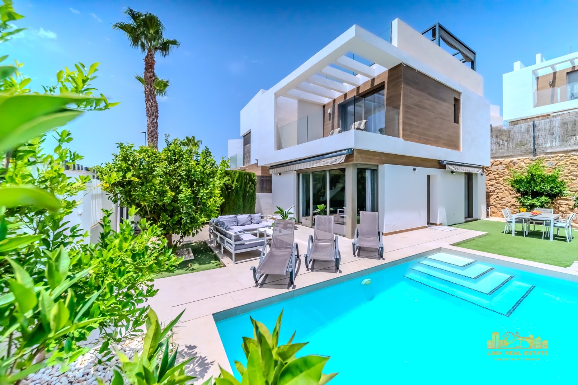 Reventa - Villa -
Orihuela Costa - Villamartín