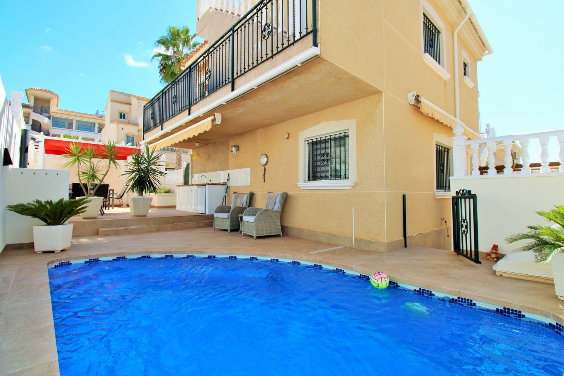 Reventa - Villa -
Orihuela Costa - Villamartín