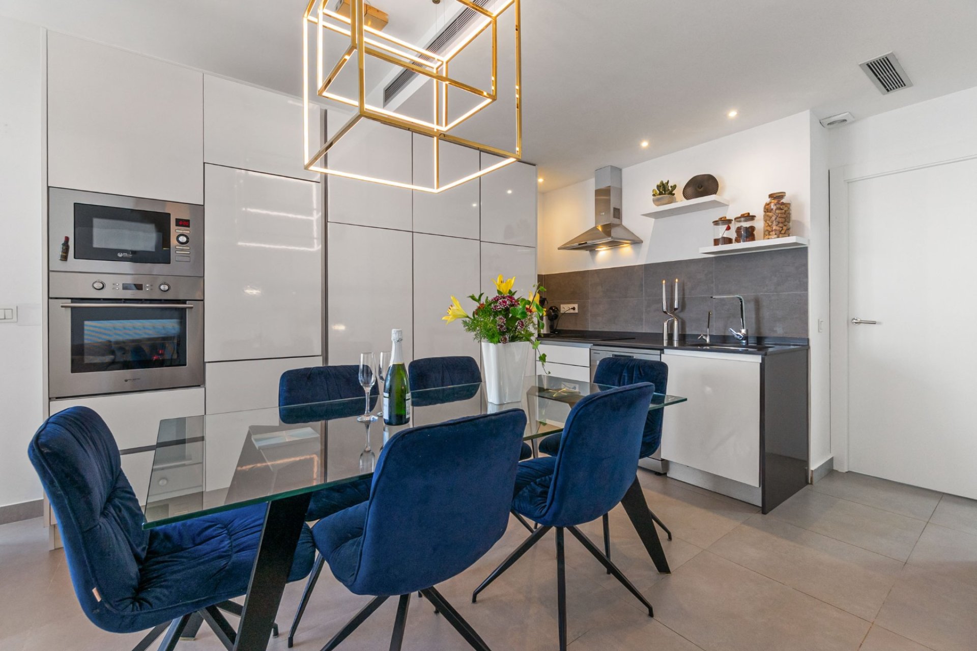 Reventa - Villa -
Orihuela Costa - Villamartin