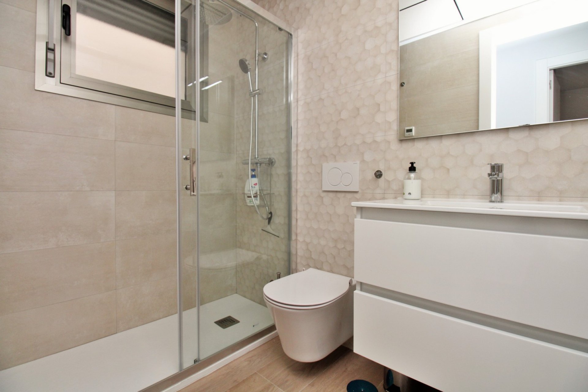 Reventa - Villa -
Orihuela Costa - Villamartín