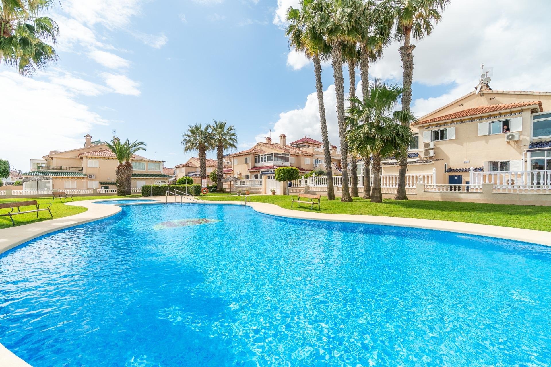 Reventa - Villa -
Orihuela Costa - Zeniamar-Horizonte-La Campana