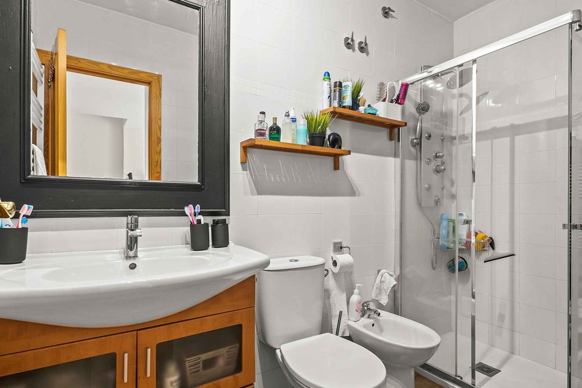 Reventa - Villa -
Pilar de la Horadada - Pueblo Latino