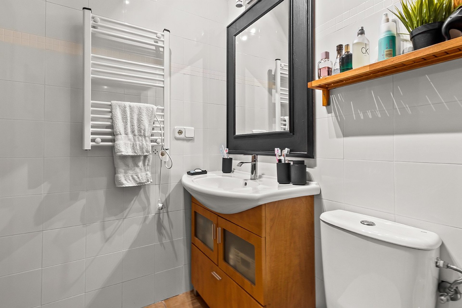 Reventa - Villa -
Pilar de la Horadada - Pueblo Latino