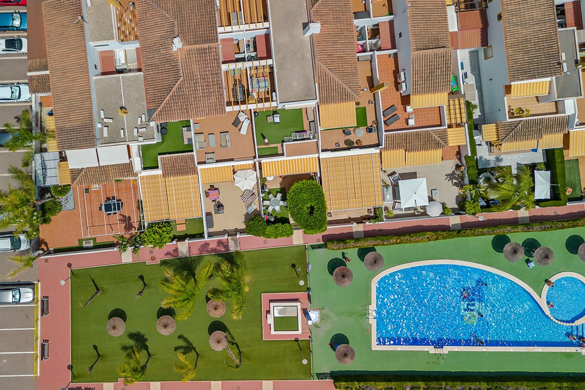 Reventa - Villa -
Pilar de la Horadada - Pueblo Latino