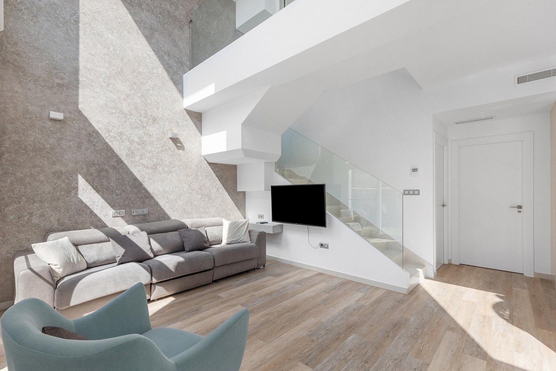 Reventa - Villa -
Rojales - Pueblo bravo