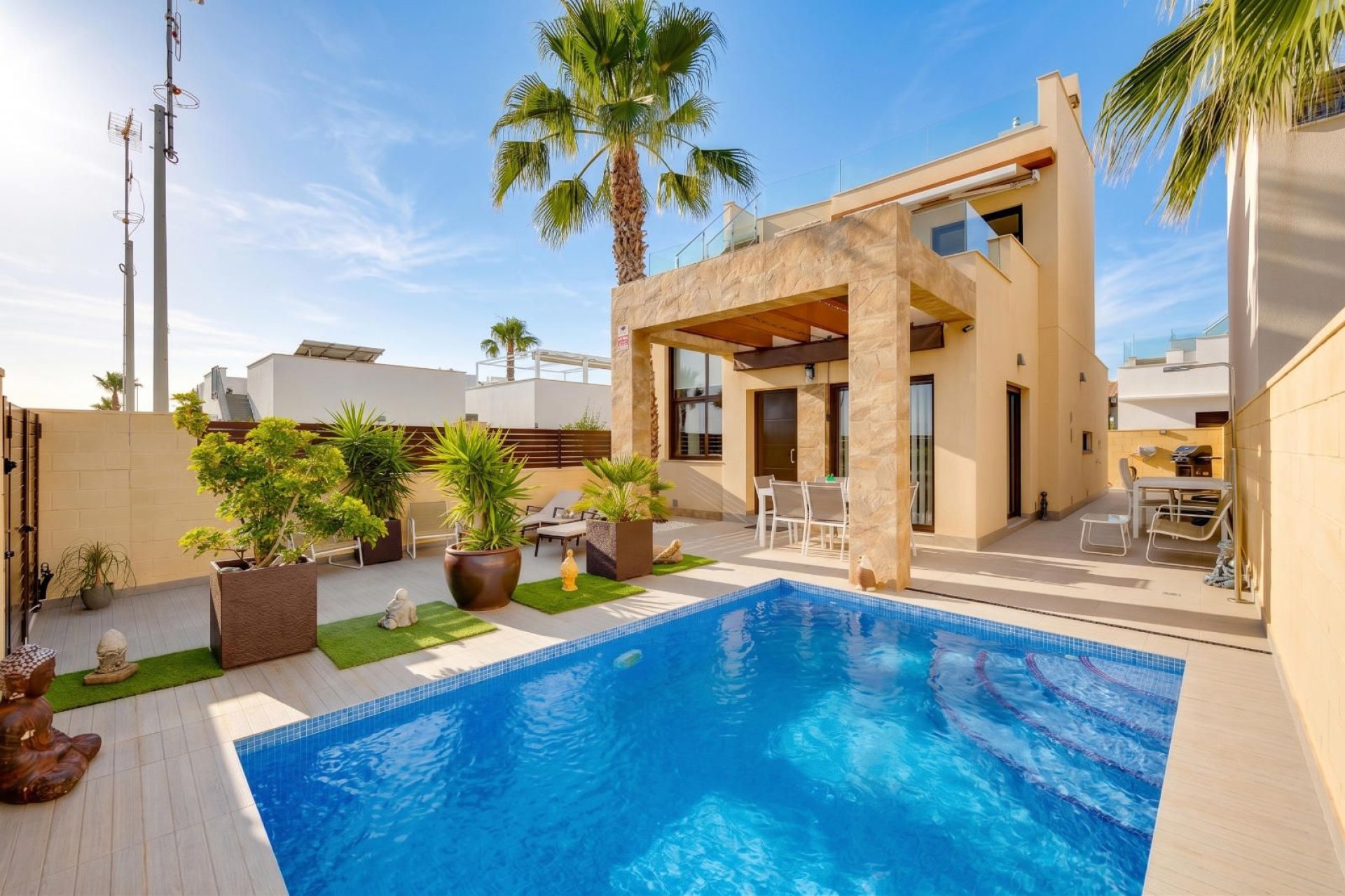 Reventa - Villa -
Rojales