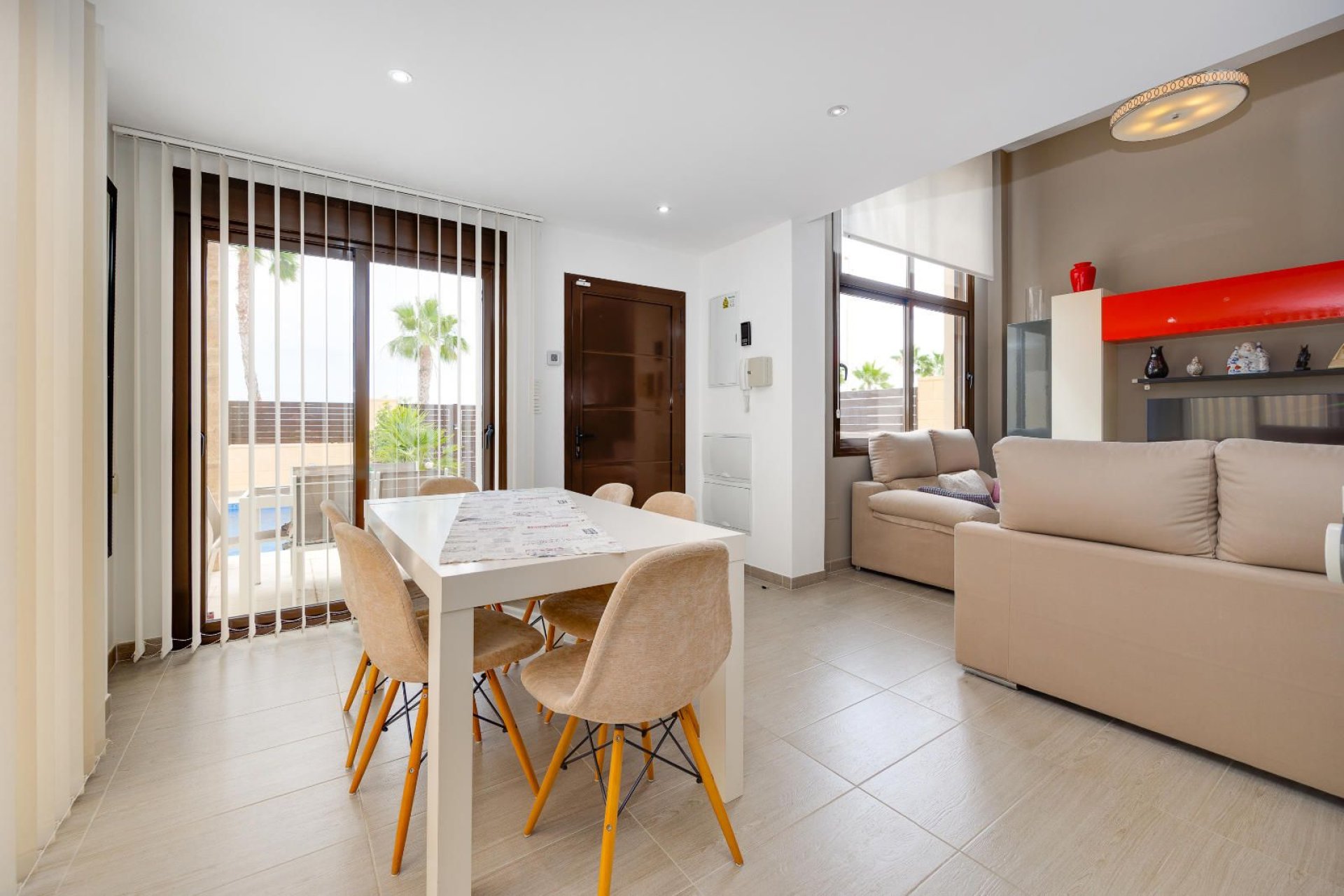 Reventa - Villa -
Rojales