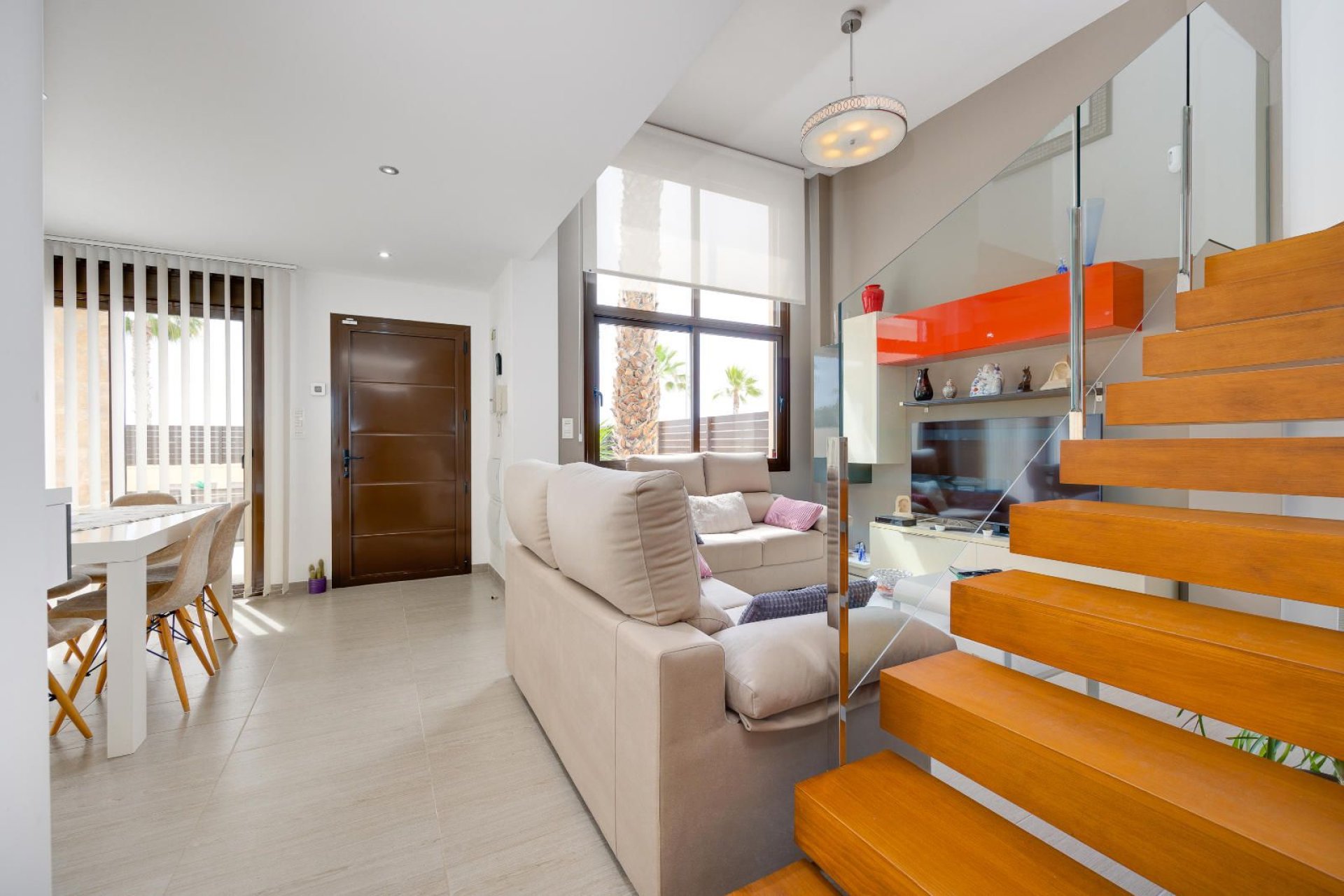 Reventa - Villa -
Rojales