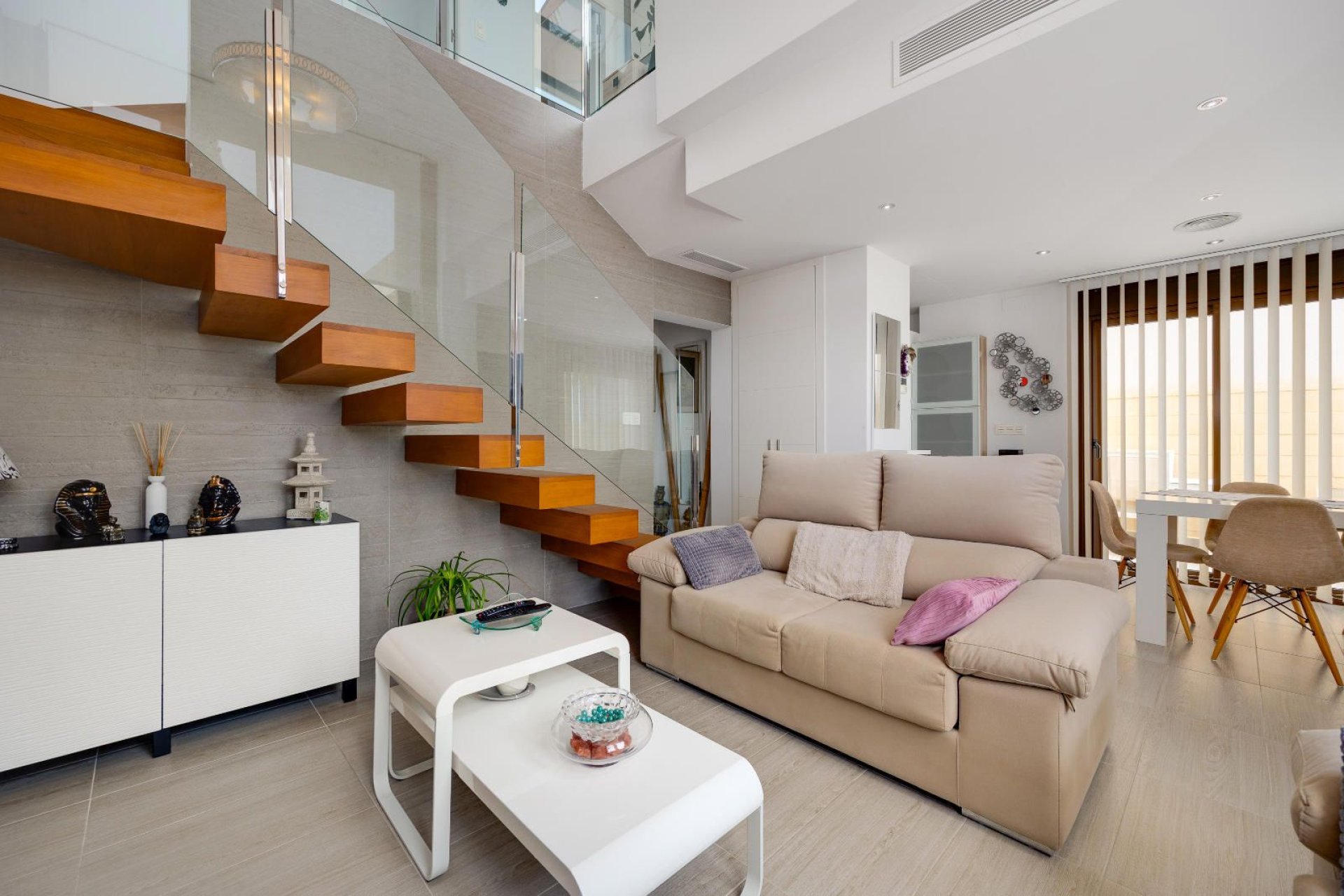 Reventa - Villa -
Rojales