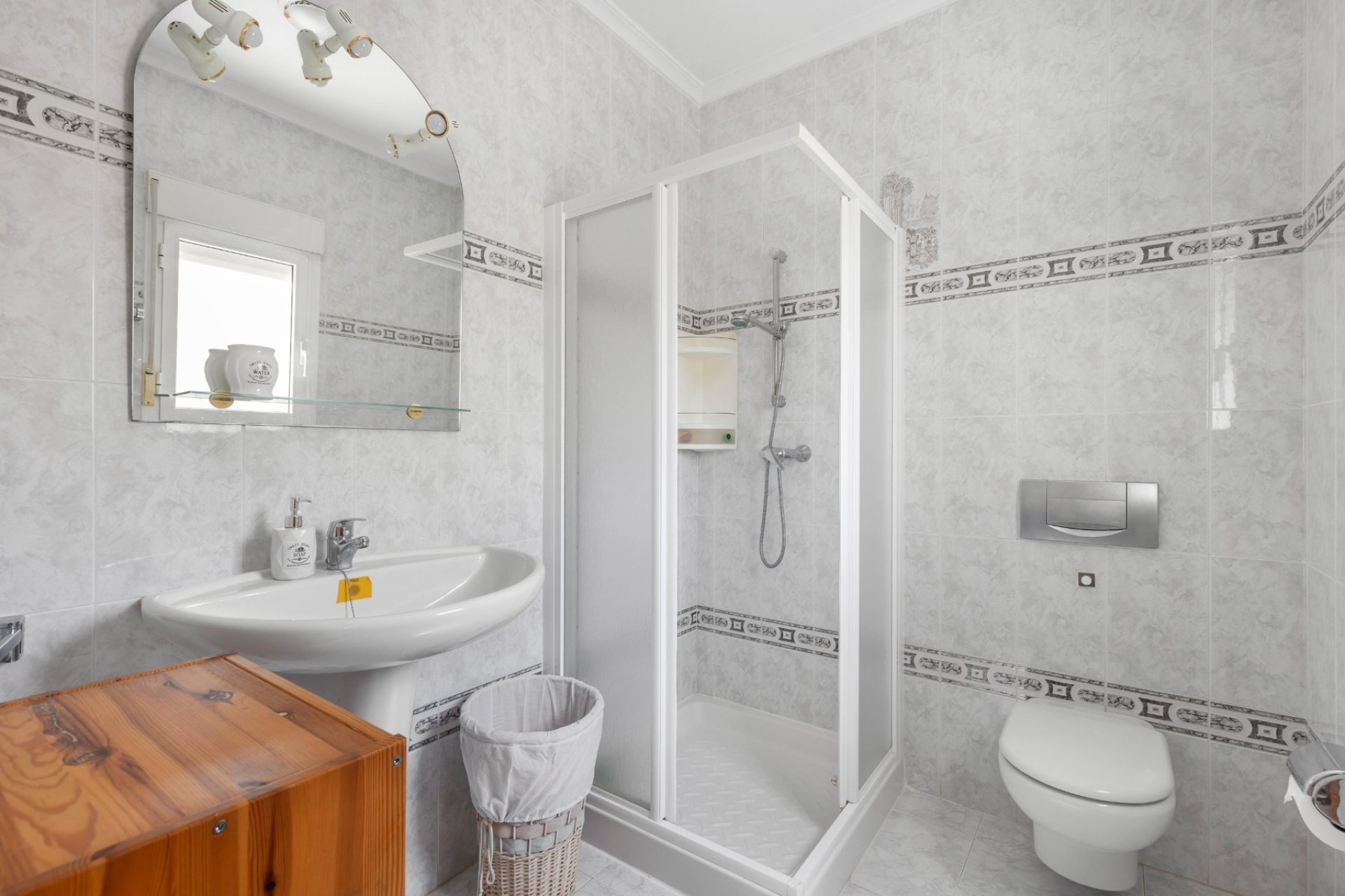 Reventa - Villa -
San Isidro - La Marina