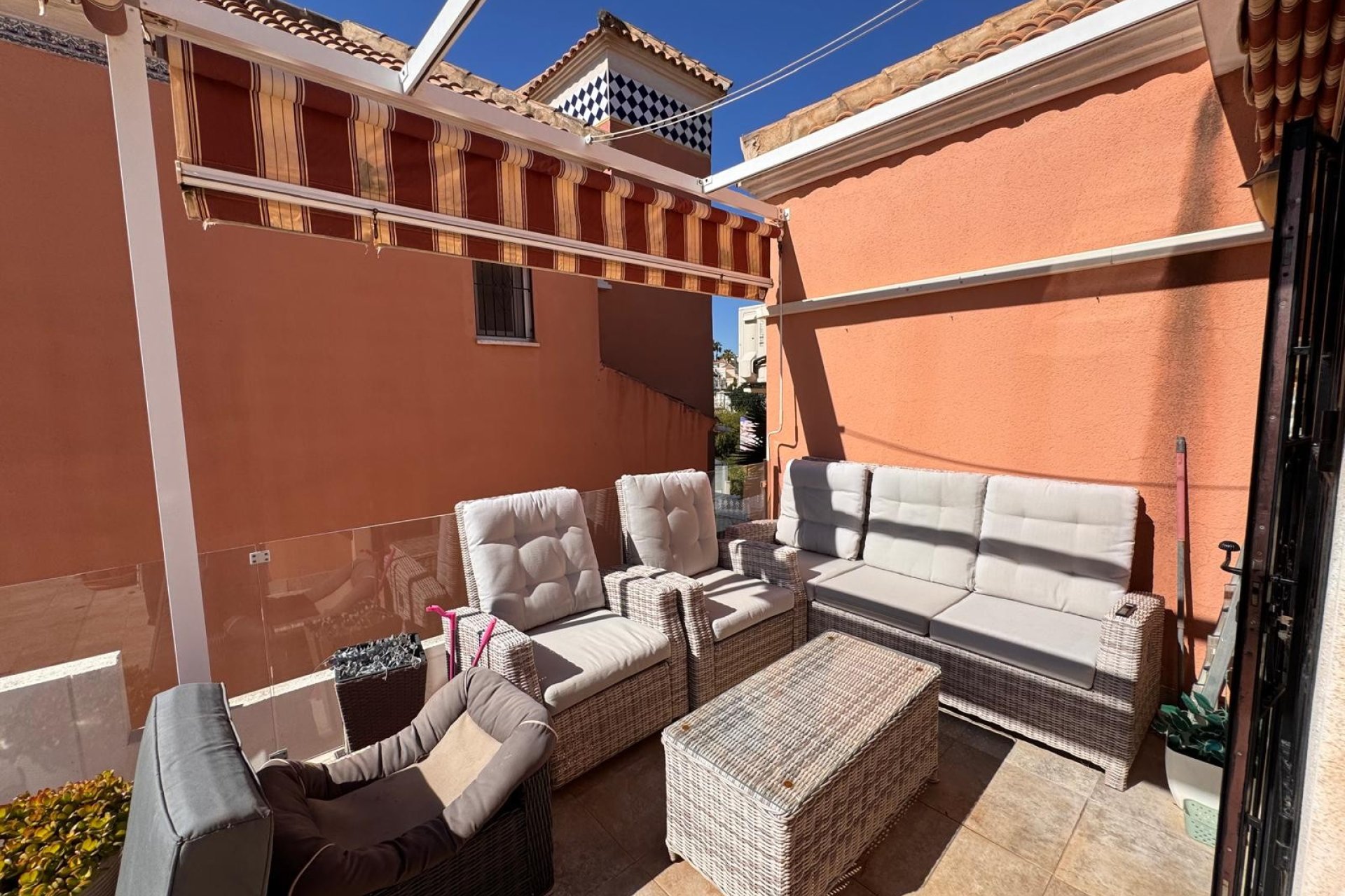 Reventa - Villa -
San Miguel de Salinas - Blue Lagoon