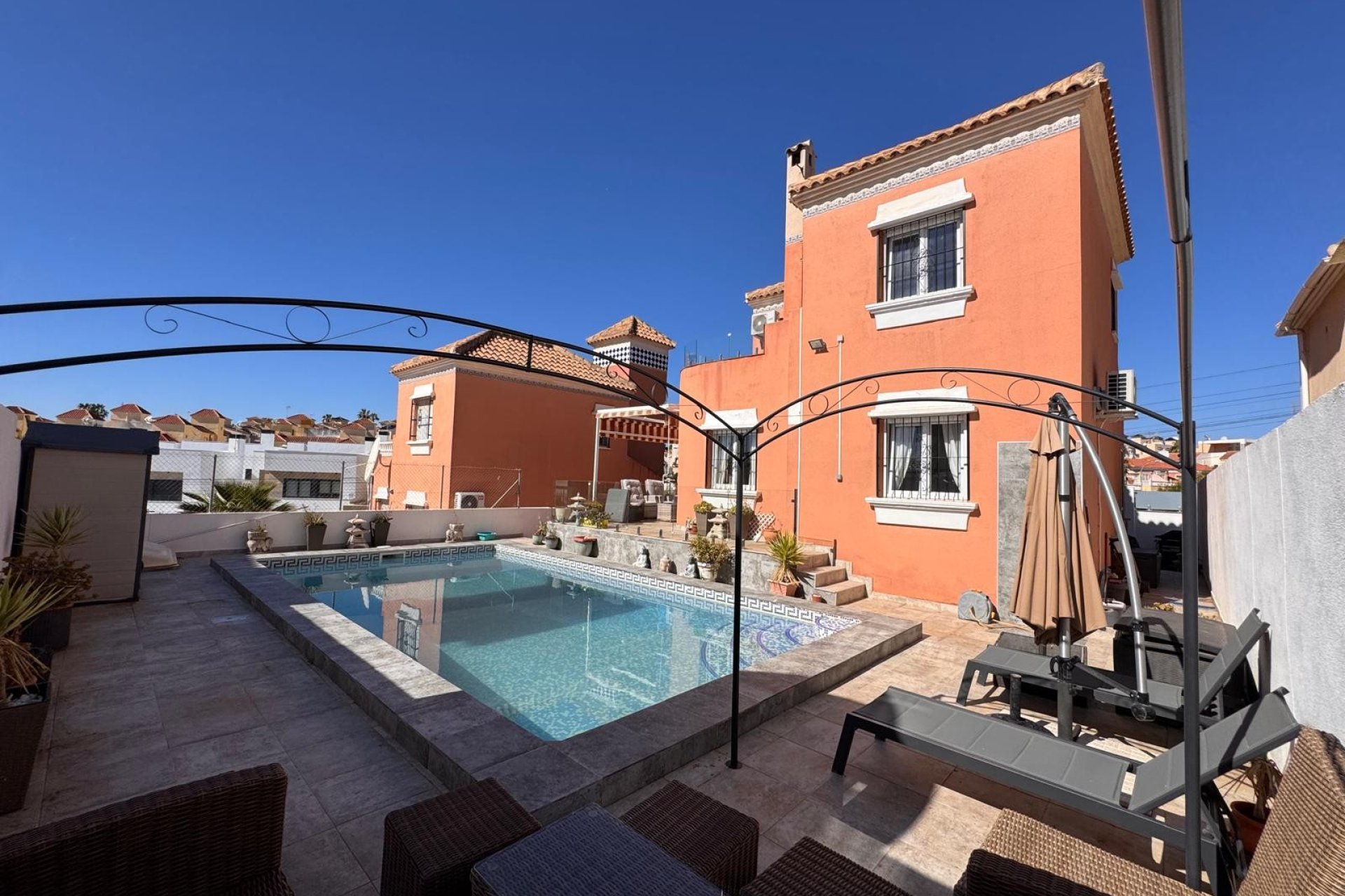 Reventa - Villa -
San Miguel de Salinas - Blue Lagoon