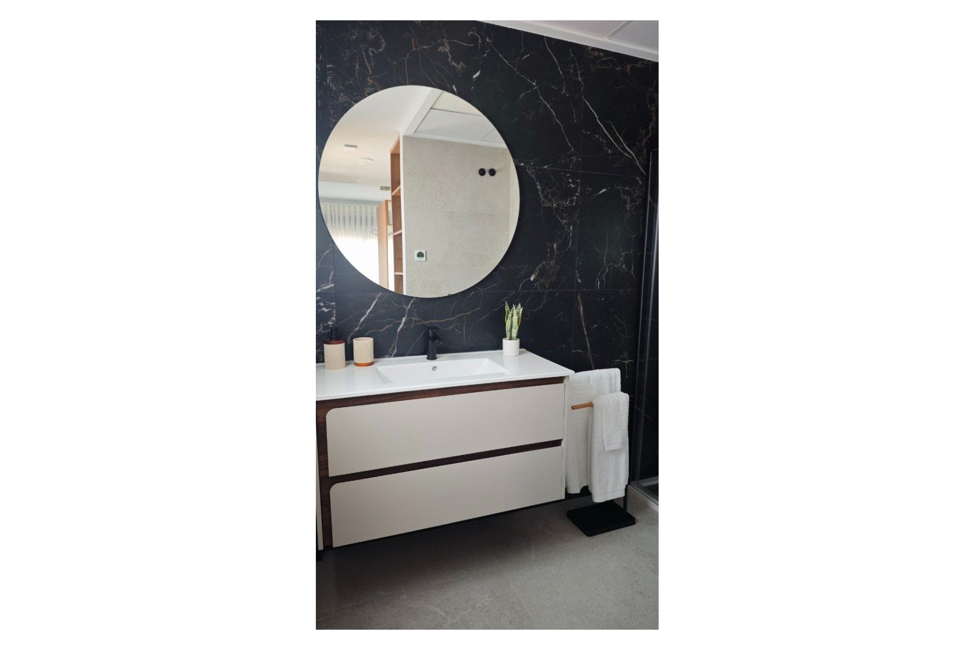 Reventa - Villa -
San Miguel de Salinas - Cerro Del Sol