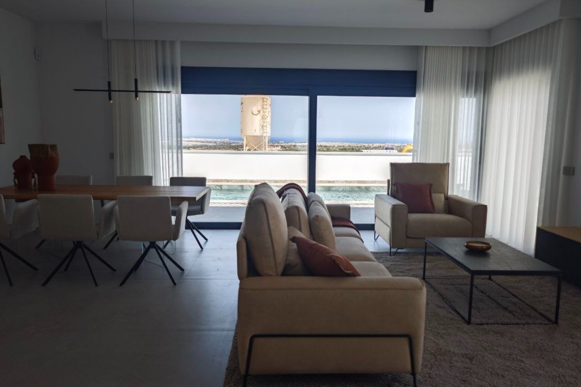 Reventa - Villa -
San Miguel de Salinas - Cerro Del Sol